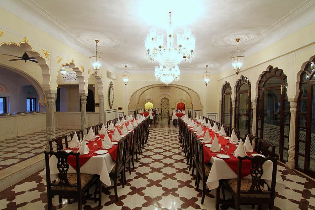 Shahpura Haveli Hotel Ресторант снимка